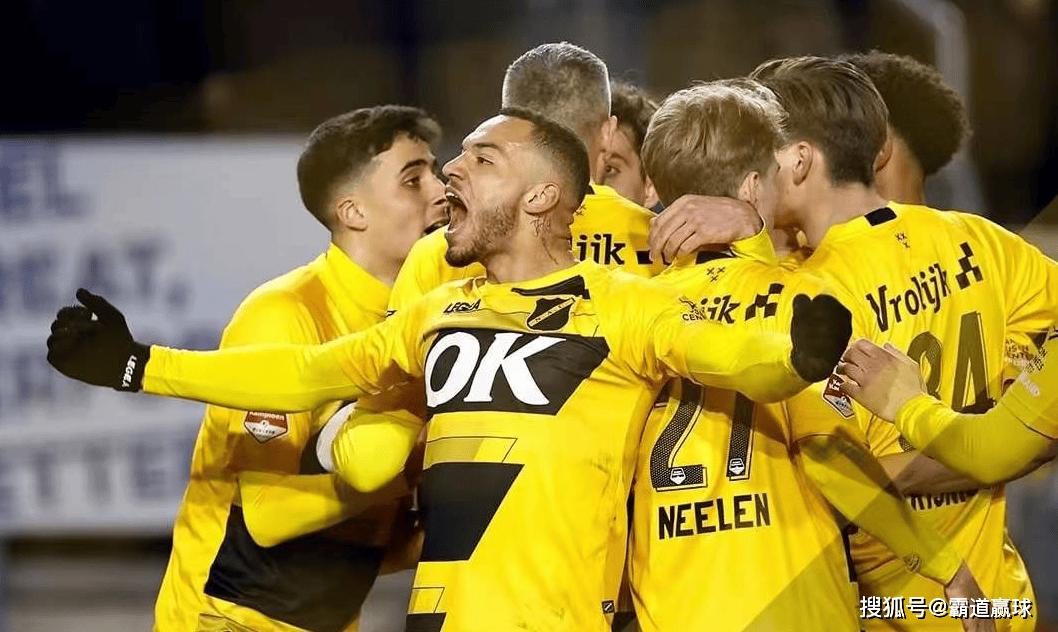 Kaiyun中国官方网站费耶诺德迎荷甲关键赛;国际比赛日战术微调;态度坚定;赛程密集仍需轮换的简单介绍